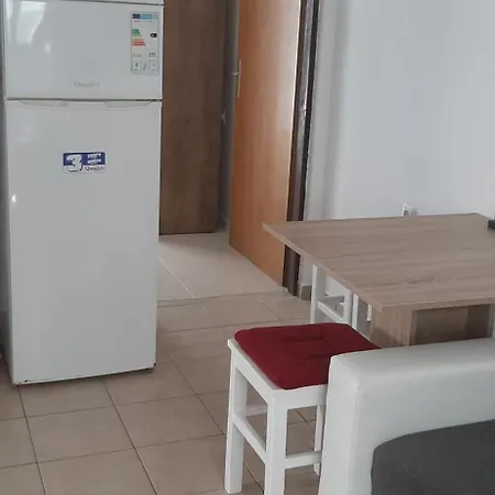 Apartment Mara *